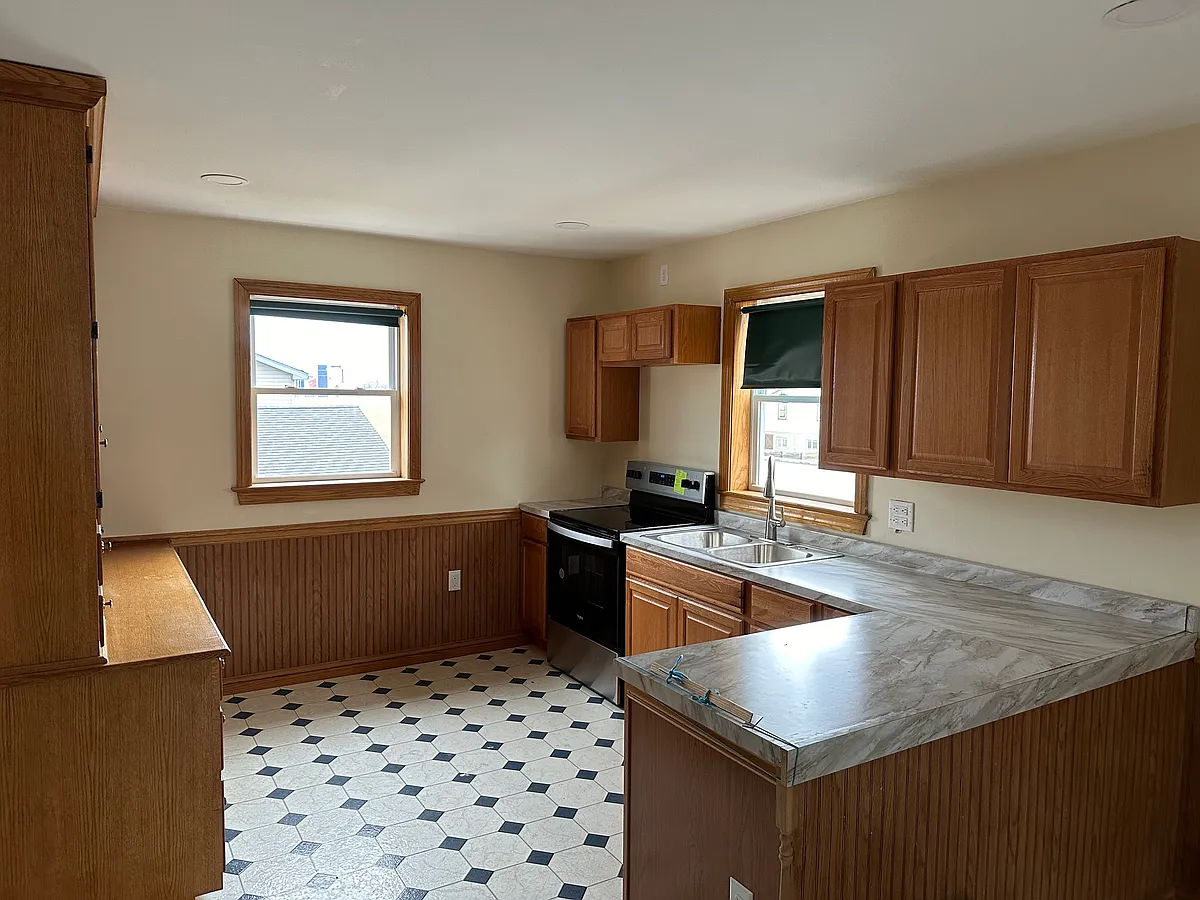 Building Photo - 94 N Ronks Rd #B