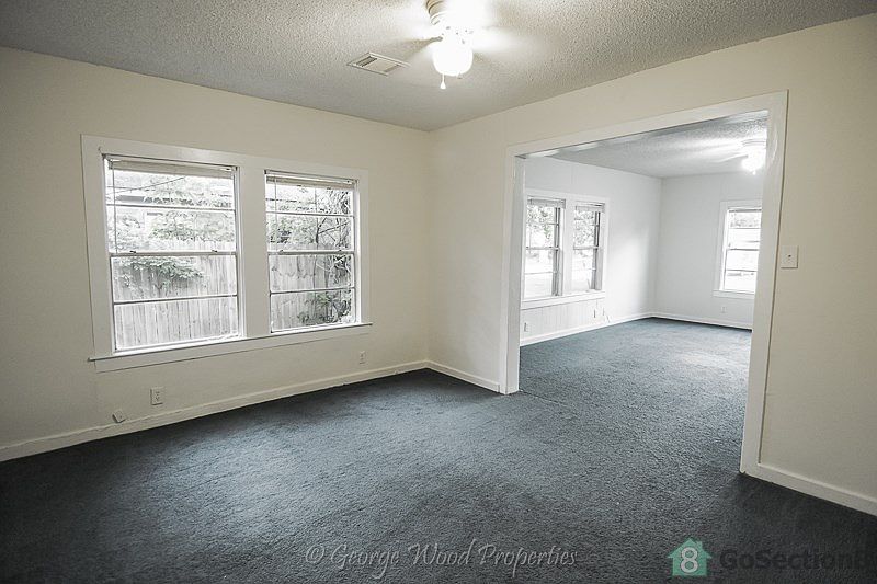 1st image of 1020 Roosevelt St