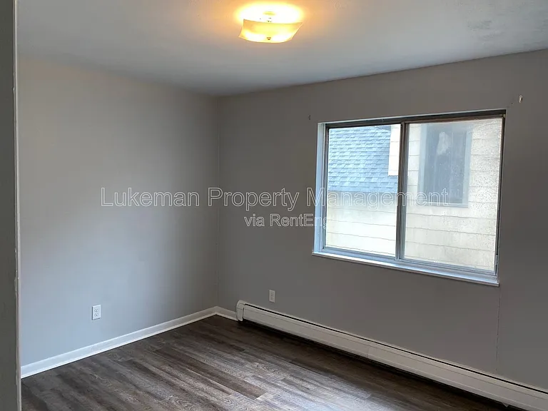 730 Pioneer St #2 — Photo 3