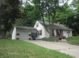 1702 Evanston Ave, Kalamazoo, MI 49008