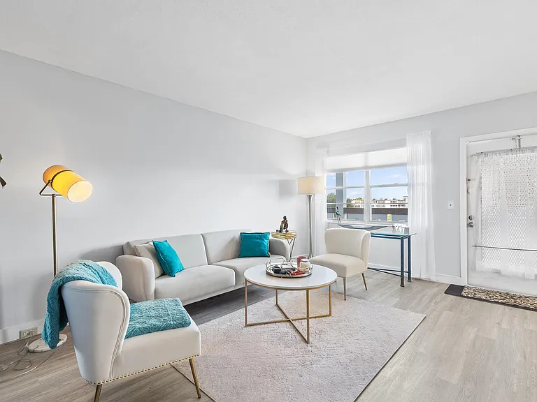 4064 Cornwall Dr #D — Photo 10