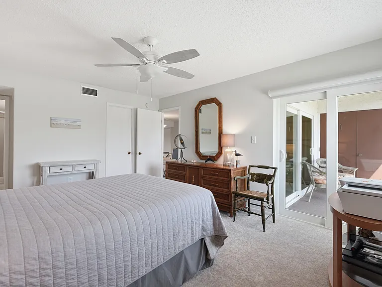 240 Cypress Ln #240 — Photo 22