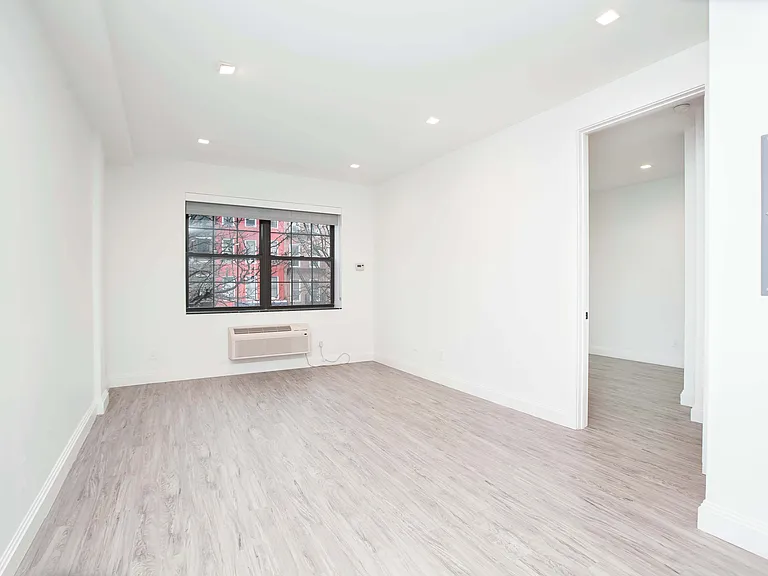139 Alexander Ave #A2 — Photo 10