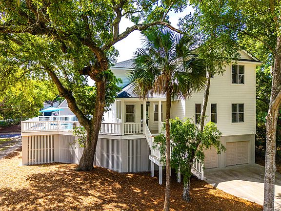 2nd image of 17 Sand Dollar Dr