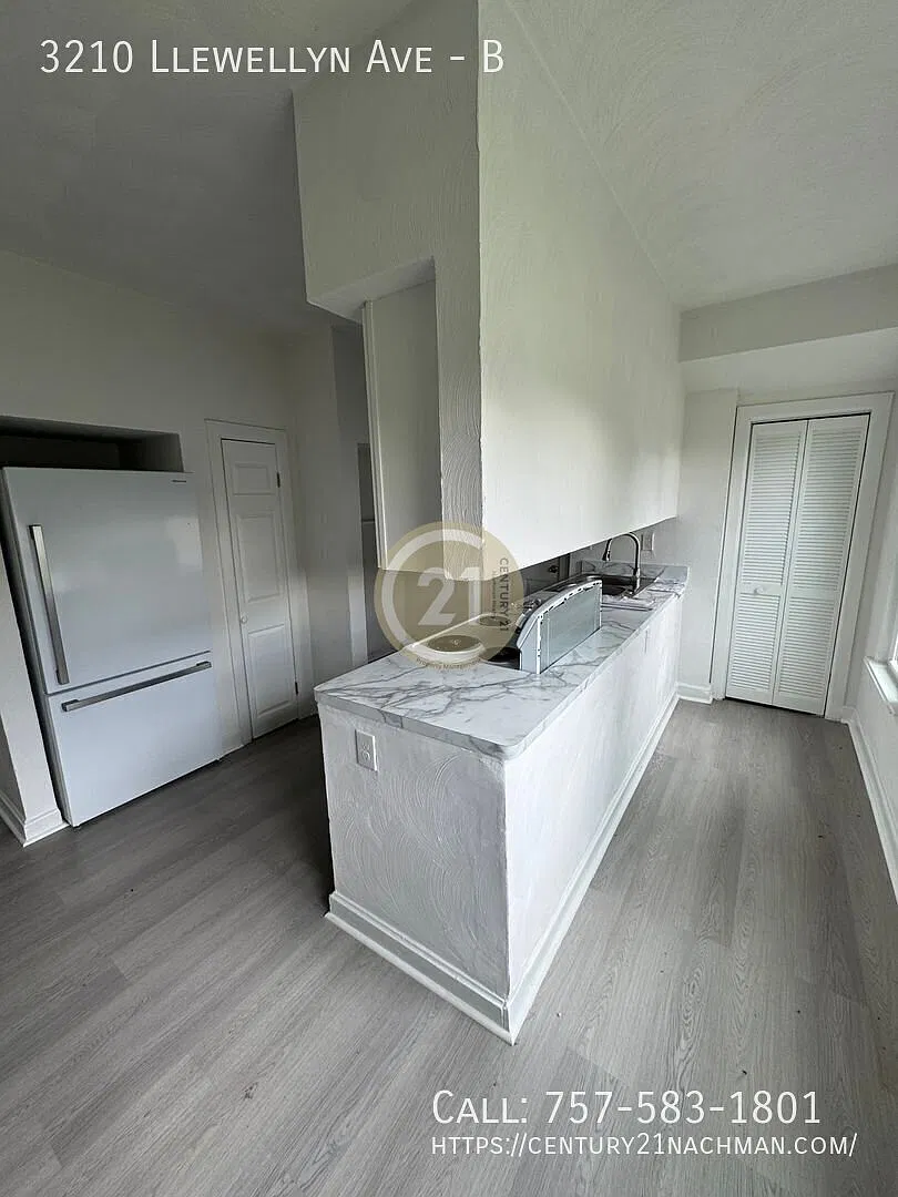 Spacious 2 Bedroom 1 Bathroom Apartment — Photo 2