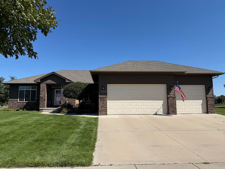 1st image of 408 W Palmer Cir