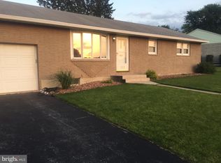 123 Spohn Rd, Sinking Spring, PA 19608