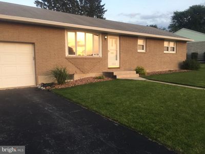 123 Spohn Rd, Sinking Spring, PA, 19608