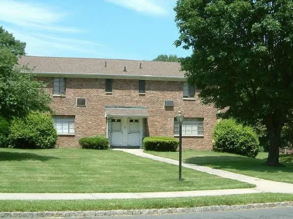 85A Troy Dr Building 11, Springfield, NJ 07081