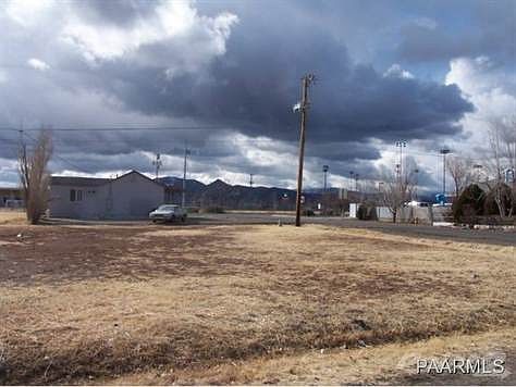vacant mobile home lot