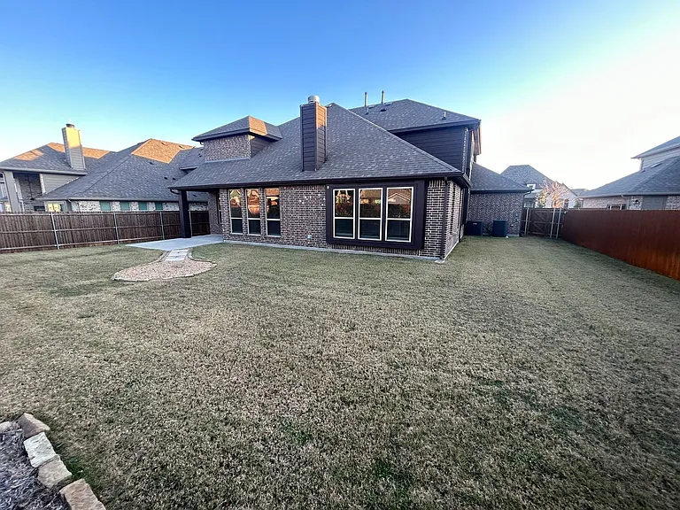 2003 Cheshire Way — Photo 35