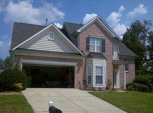 421 Riverfront Pkwy, Mount Holly, NC 28120