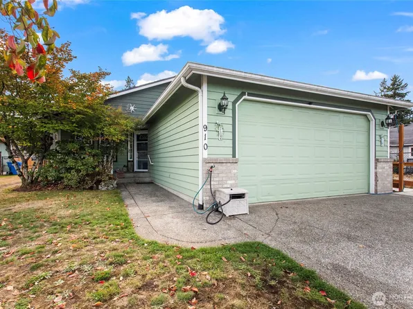 910 138th Street S, Parkland, WA 98444