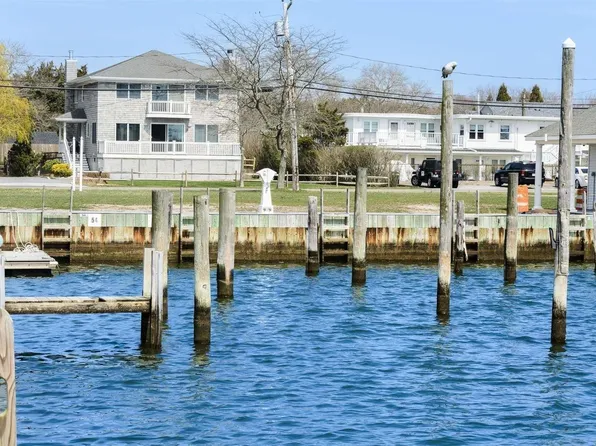 54 Library Avenue, Westhampton Beach, NY 11978