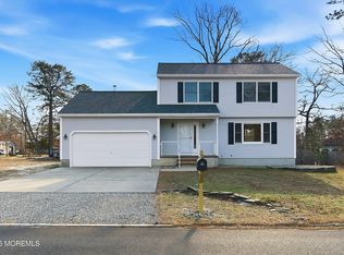 385 Maryland Avenue, Bayville, NJ 08721