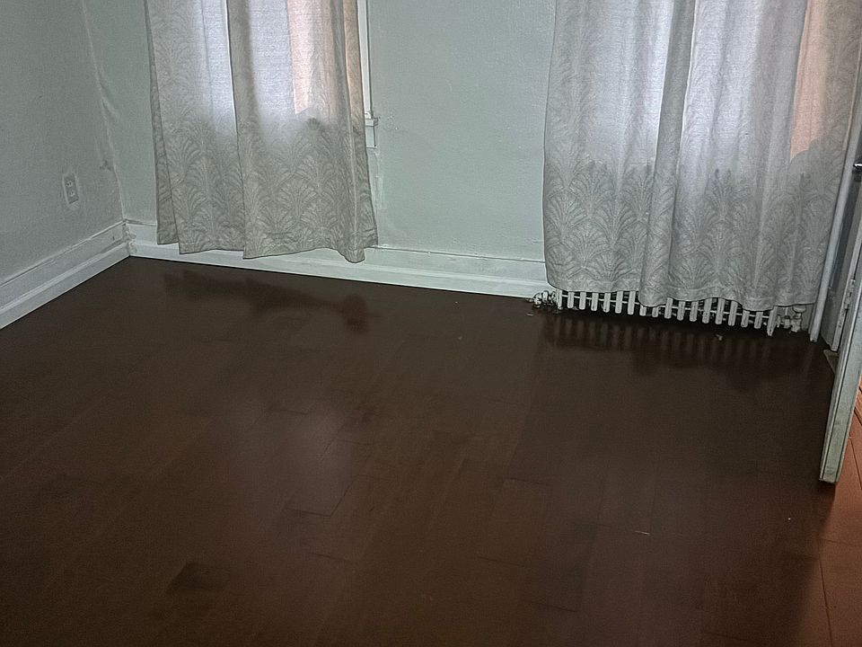 307 N 10th St Reading PA Zillow