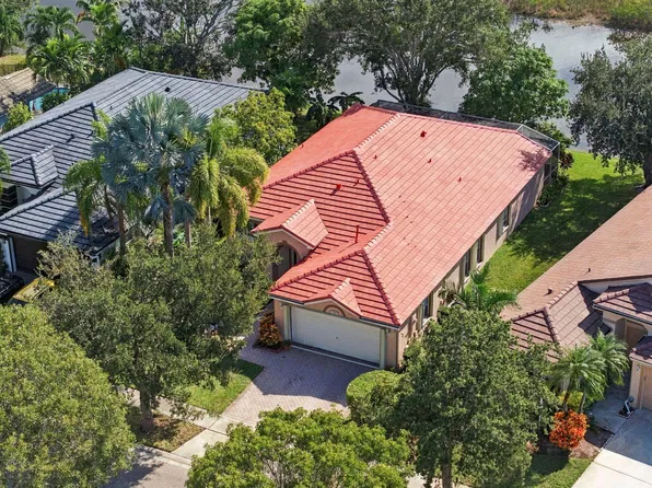 1384 NW 144th Avenue, Pembroke Pines, FL 33028