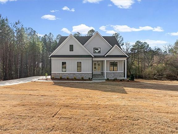 3rd image of 30 Rushden Way SE