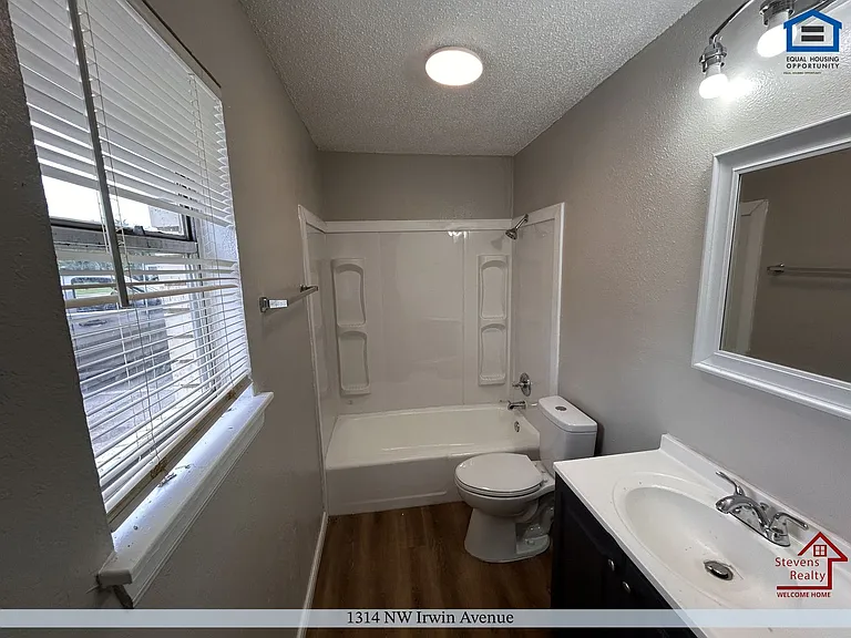 Bella Vista — Photo 108