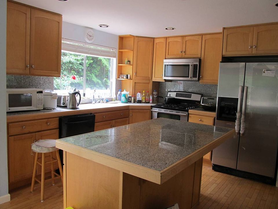 1st image of 10311 162nd Pl NE #4