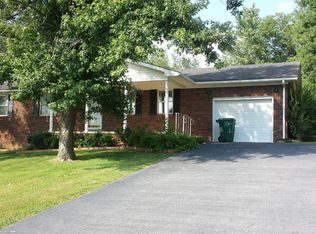 106 Spring St, Edmonton, KY 42129