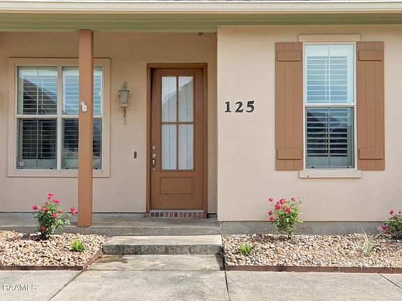 2nd image of 125 Laurel Grove Blvd