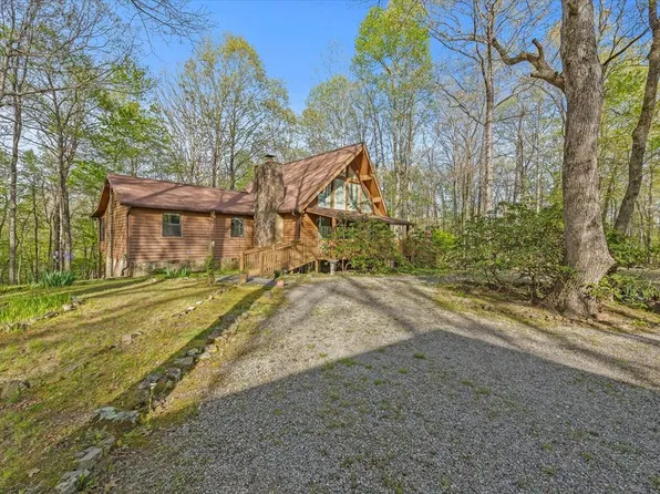 760 Poston Dr, Monterey, TN 38574