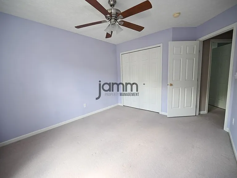 8728 Breckenridge Oval — Photo 18