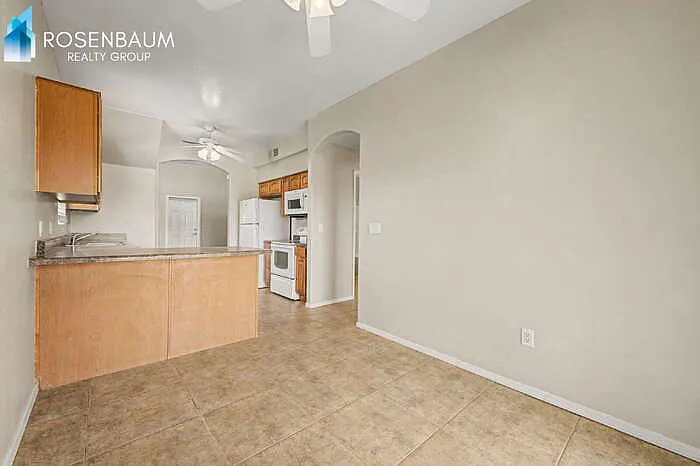 15237 S Moon Valley Rd #D — Photo 14