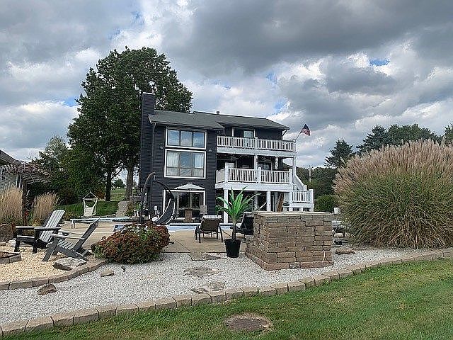 1st image of 21200 Floralwood Dr