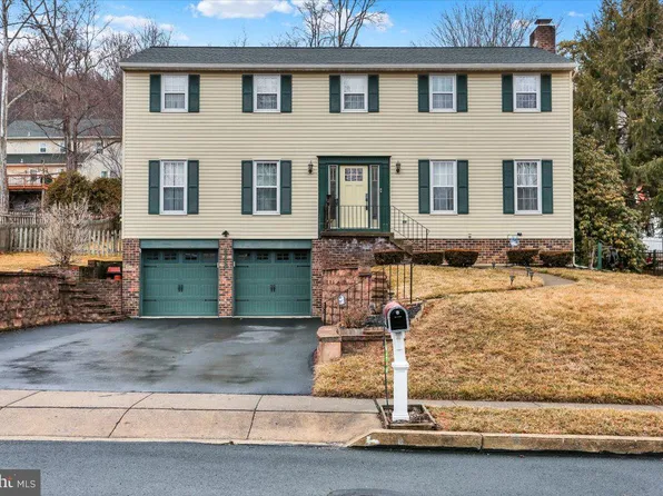 4507 Hilldale Rd, Reading, PA 19606