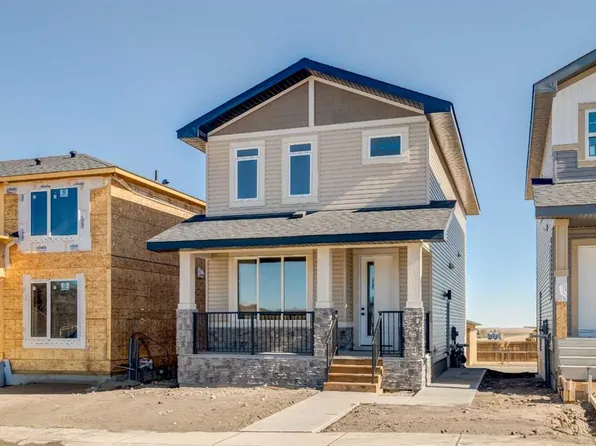 1981 W McCaskill Dr, Crossfield, AB T0M 0S0