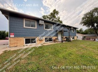 1205 S Cleveland Ave APT 3, Sioux Falls, SD 57103