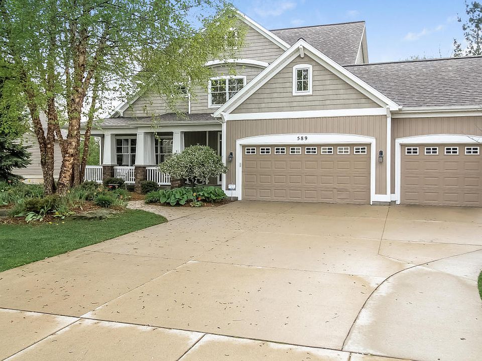 1st image of 589 Village Springs Dr SE