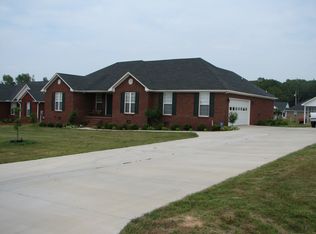 17092 Glaze Rd, Athens, AL 35611