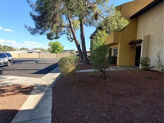 3rd image of 130 Bel Port Dr Unit 134