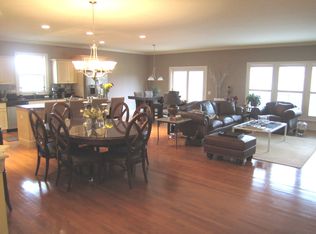 3117 Trillium Ct W, Aurora, IL 60506