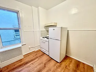 Rented by Amorelli Realty