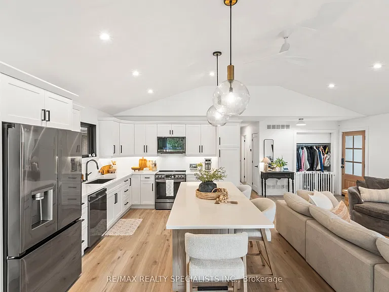 87 Cedar Dr — Photo 18
