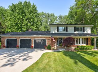 2552 Sierra Dr, Saginaw, MI 48609