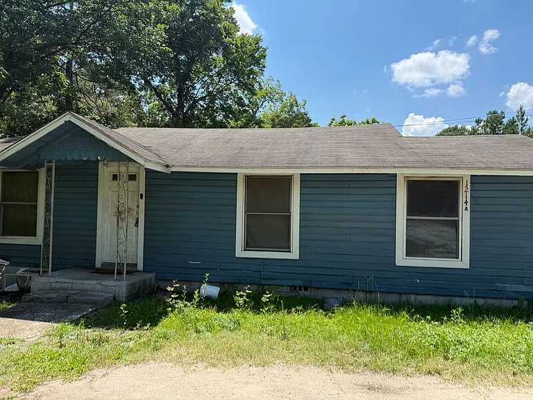 1214A Manning Rd — Photo 2