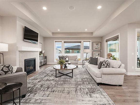 5th image of LOT 4 Block 5 Lucerne Way