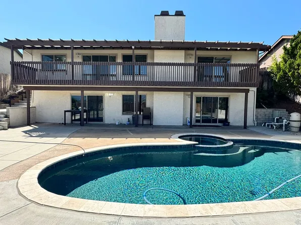 1233 Pfeifer Ln, El Cajon, CA 92020