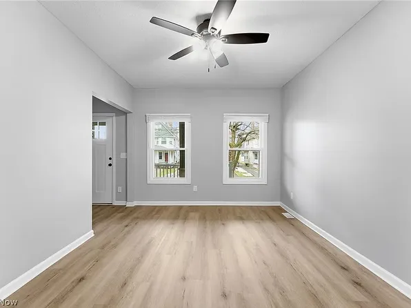 1537 Lakewood Ave, Lakewood, OH 44107