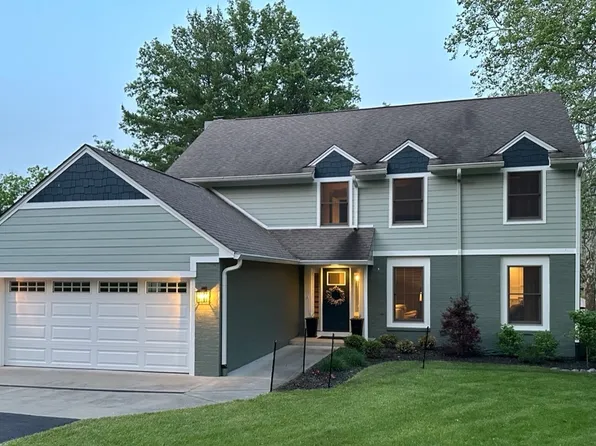 3881 S Poplar Dr, Columbus, IN 47201