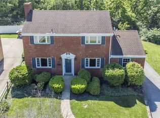 2443 Rose Garden Rd, Pittsburgh, PA 15220