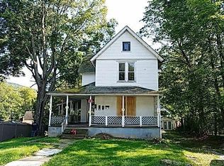 26 Prospect St, Stamford, NY 12167