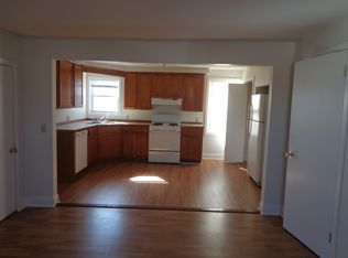 83 Lincoln Ave APT 2, Riverside, RI 02915