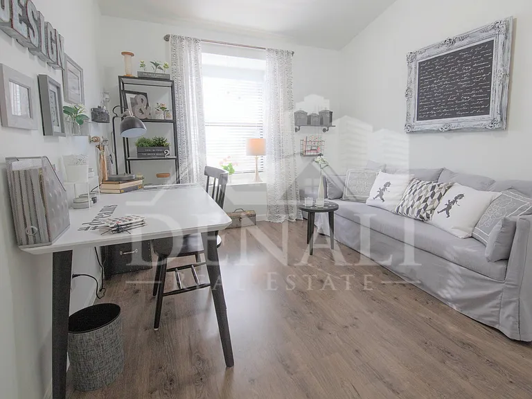 14203 N 101st St — Photo 14