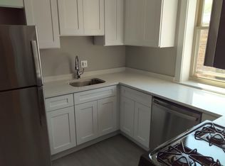 2449 W Ardmore Ave #1, Chicago, IL 60659